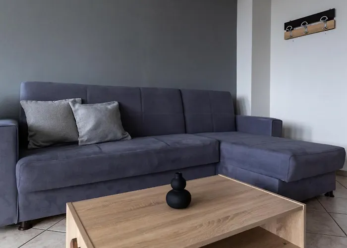 Sky View Apartment